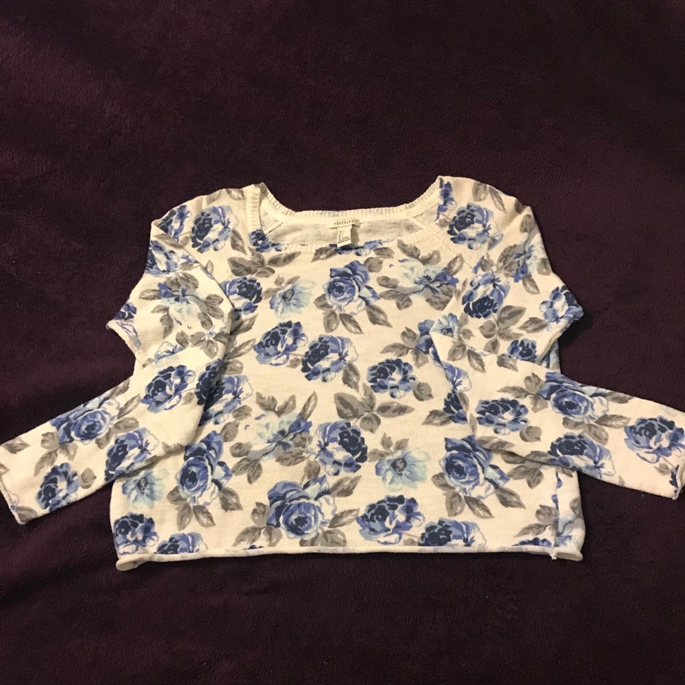Forever 21 warm sweater flowers 🌸